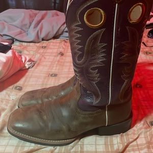 Pretty much brand new boots just dont fit anymore